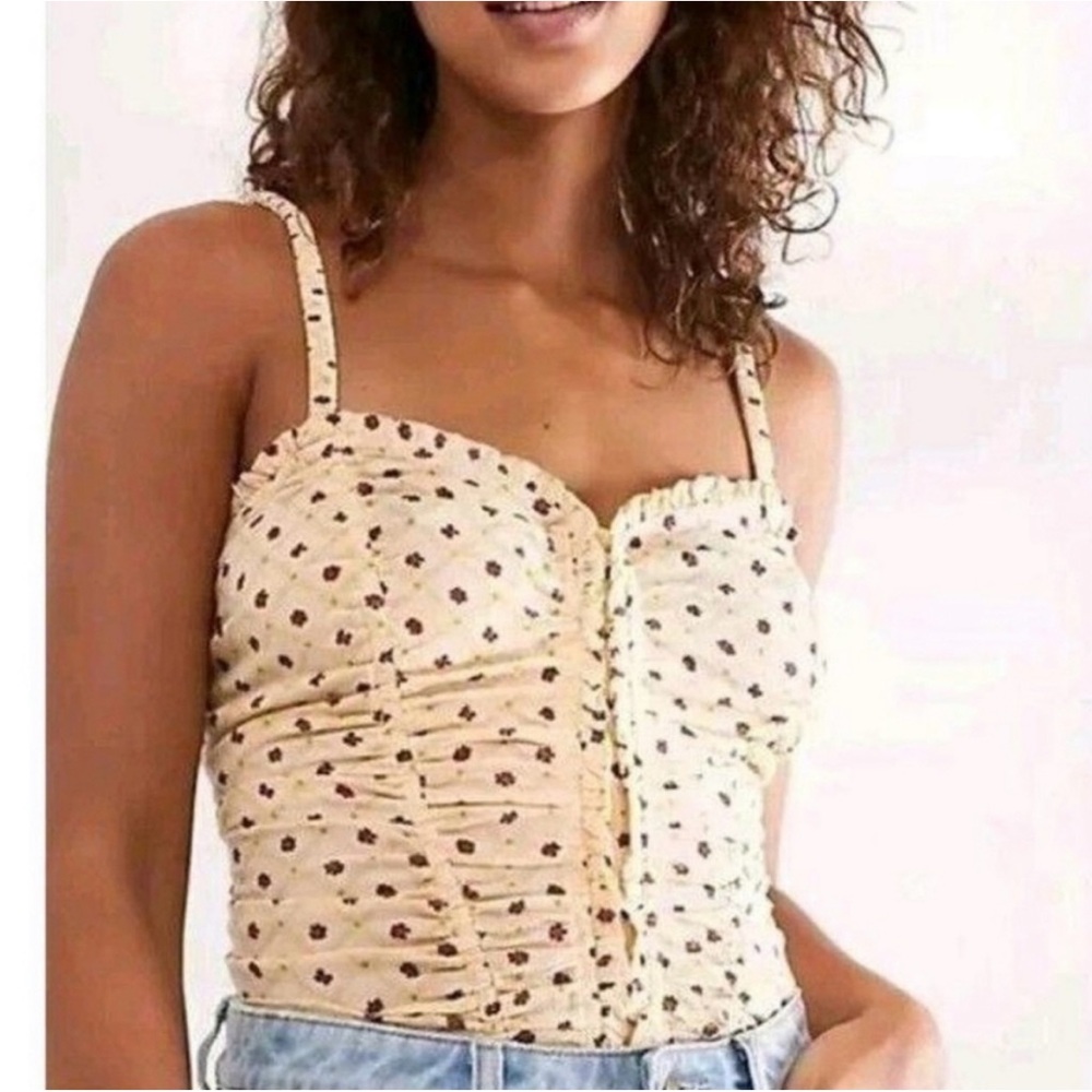 💫Free People Cream Floral Camisole